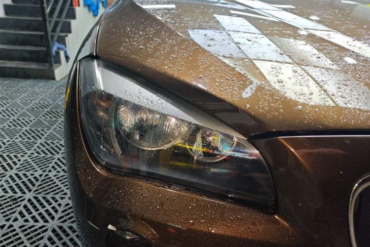 Used BMW X1 2013 sDrive18i Fashion Model Right Front Headlight
