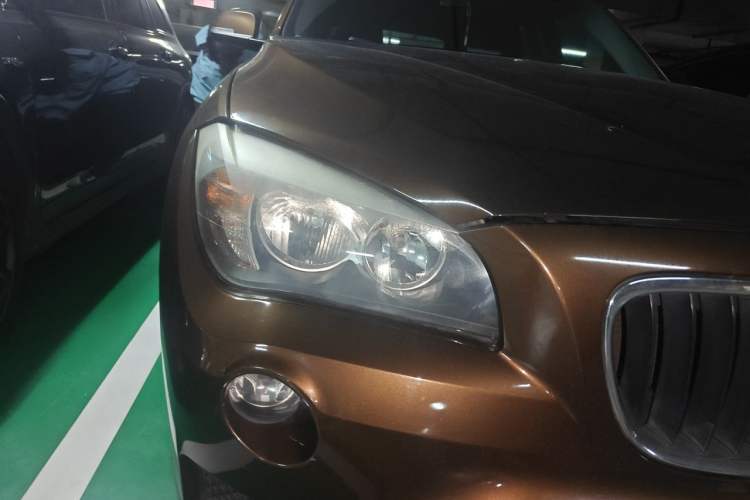 Used BMW X1 2013 sDrive18i Leading Model Right Front Headlight