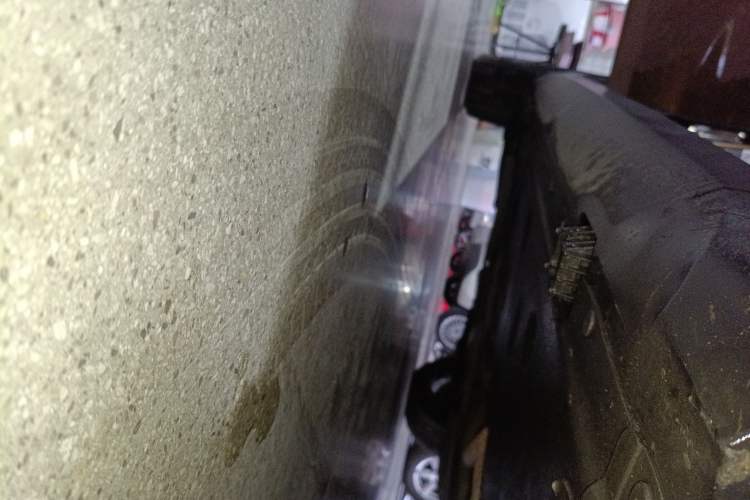 Used BMW X1 2013 sDrive18i Fashion Model Right Side Sill