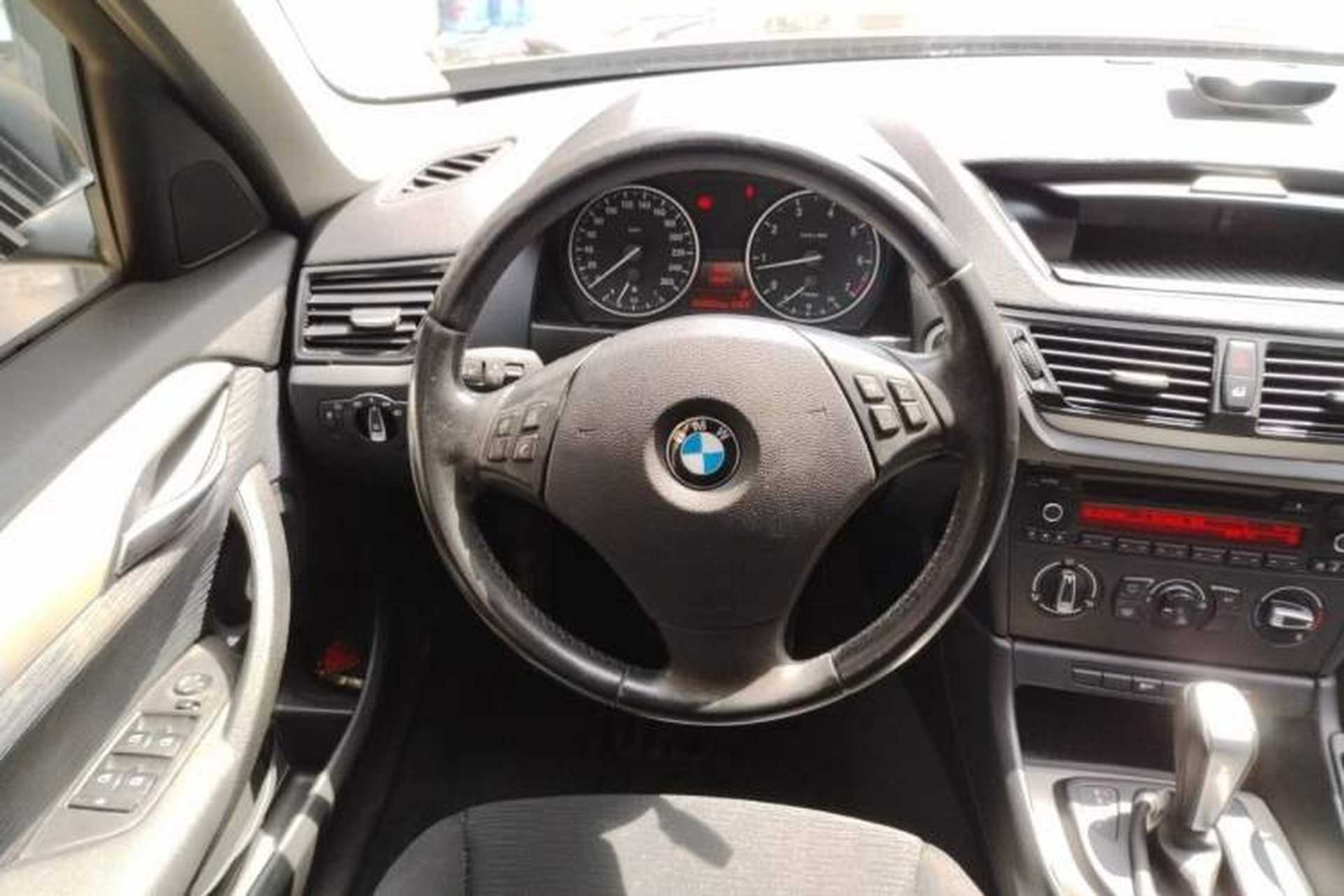 Used BMW X1 2013 sDrive18i Fashion Model Steering Wheel