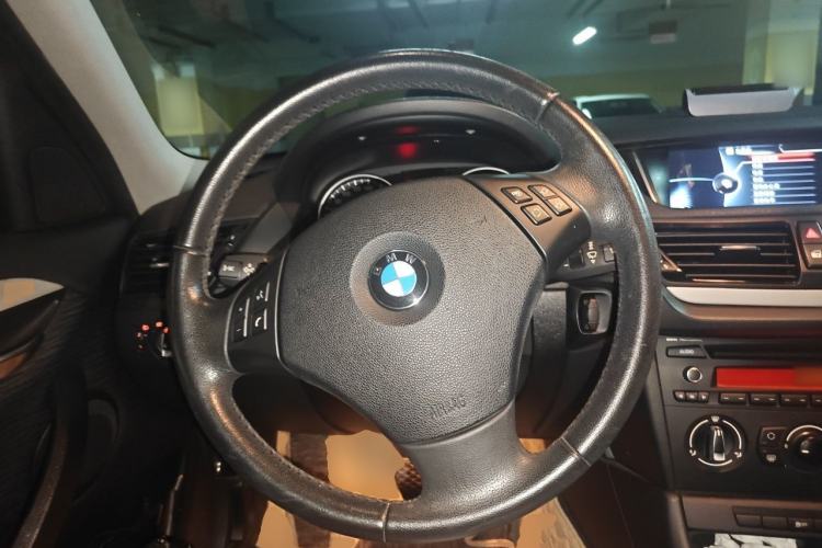 Used BMW X1 2013 sDrive18i Leading Model Steering Wheel