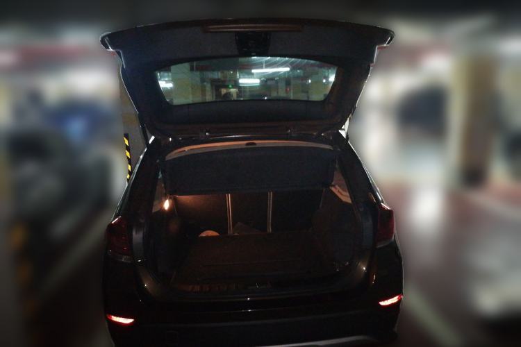 Used BMW X1 2013 sDrive18i Leading Model Trunk