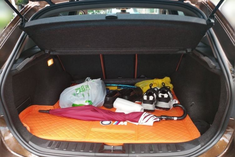 Used BMW X1 2013 sDrive18i Fashion Model Trunk