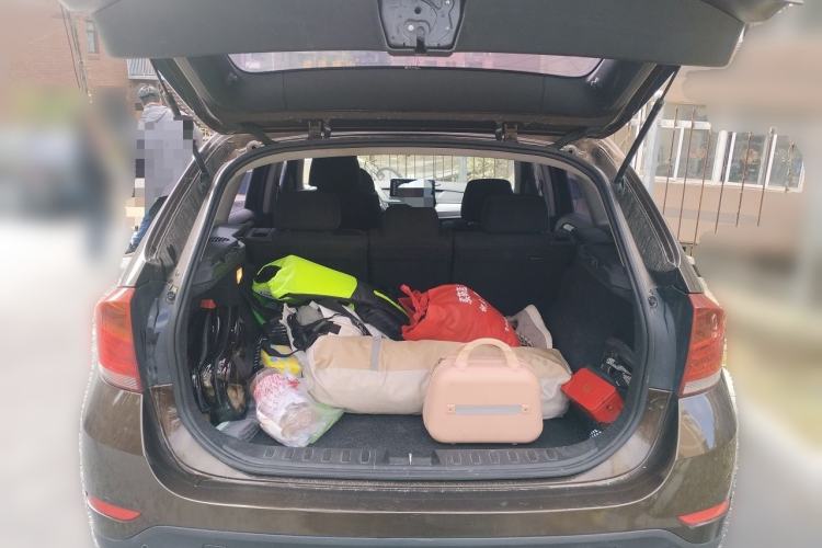 Used BMW X1 2013 sDrive18i Fashion Model Trunk
