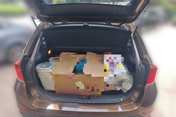 Used BMW X1 2013 sDrive18i Fashion Model Trunk