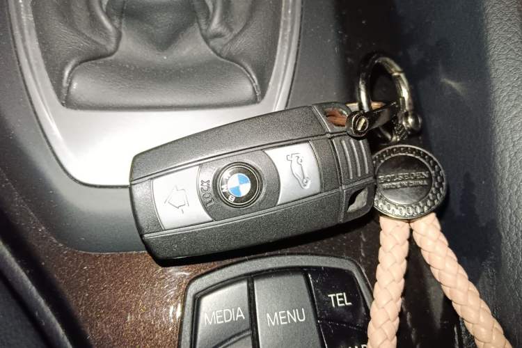 Used BMW X1 2013 xDrive20i X Design Package Vehicle Key