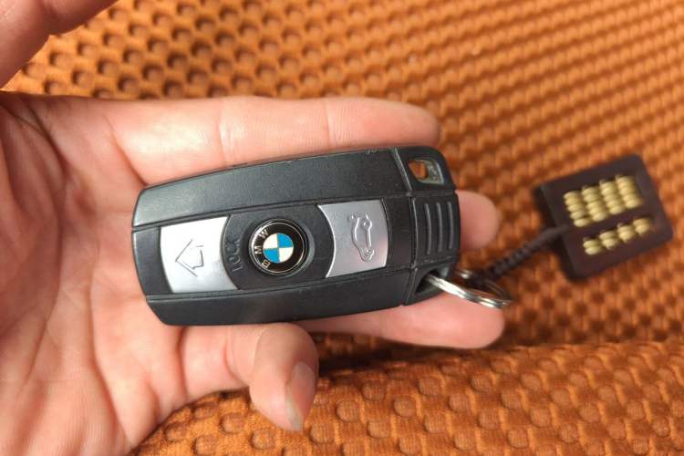 Used BMW X1 2013 sDrive20i Sports Design Package Vehicle Key