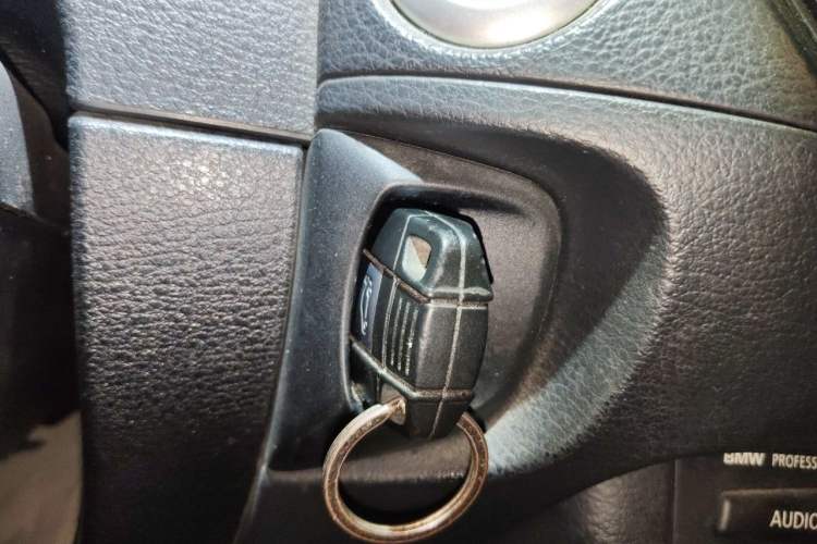 Used BMW X1 2013 sDrive18i manual model Vehicle Key