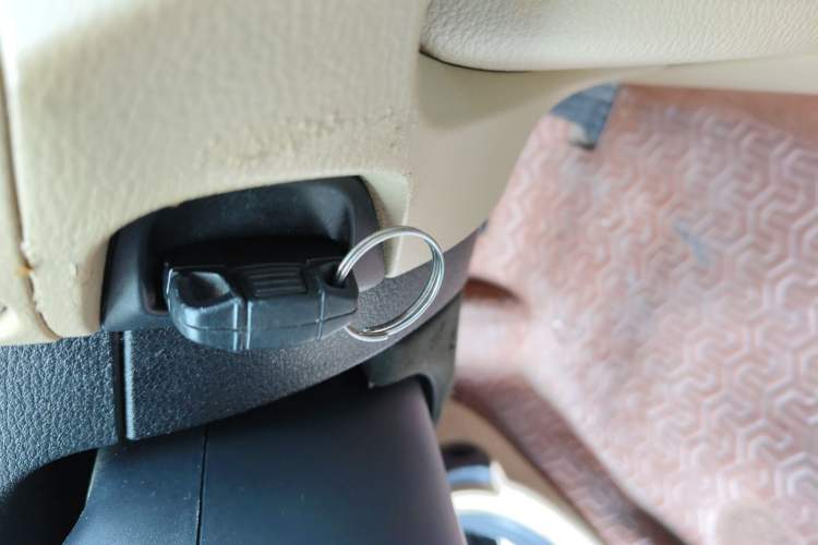 Used BMW X1 2013 sDrive18i Fashion Model Vehicle Key