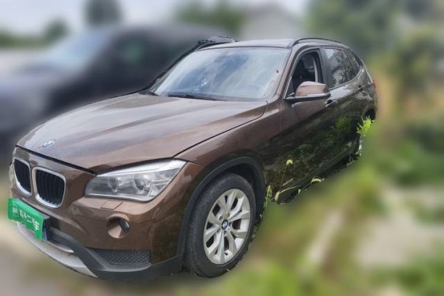 BMW X1 2013 sDrive18i Leading Model с пробегом