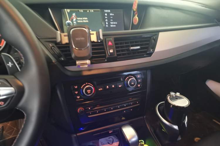 Used BMW X1 2013 sDrive18i Leading Model Audio And AC Panel