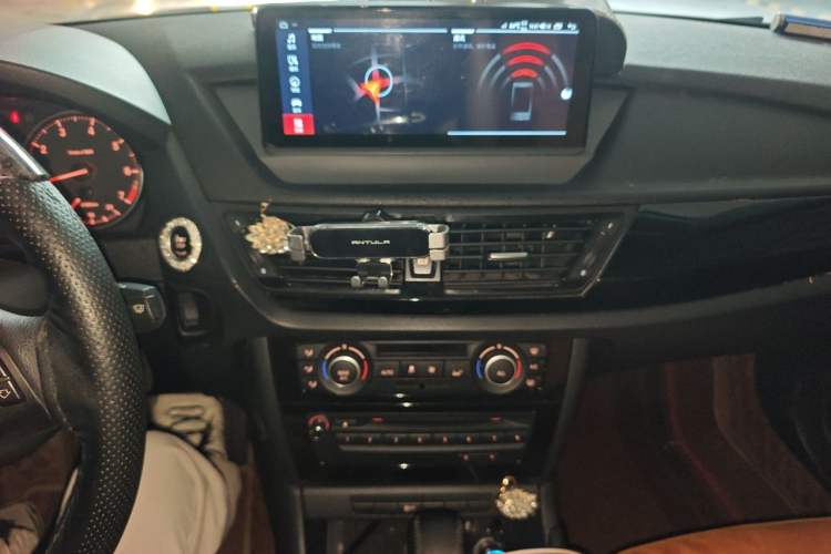 Used BMW X1 2013 sDrive18i Leading Model Audio And AC Panel