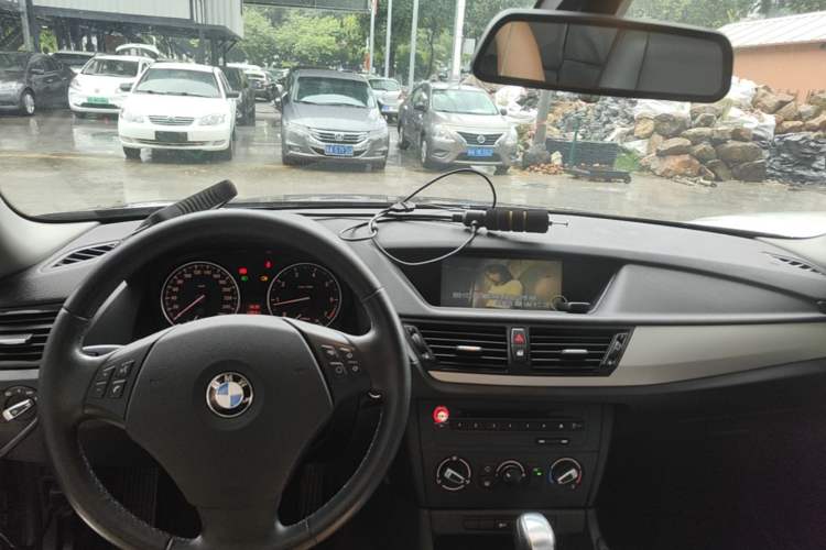 Used BMW X1 2013 sDrive18i Fashion Model Center Console