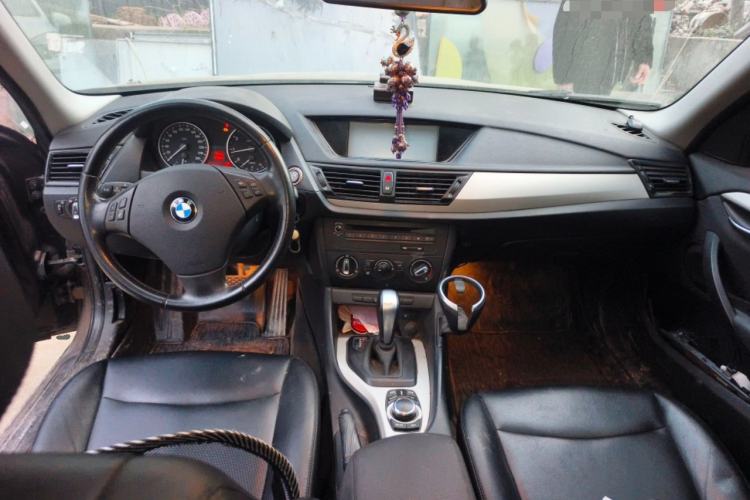 Used BMW X1 2013 sDrive18i Fashion Model Center Console