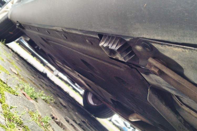 Used BMW X1 2013 sDrive18i Fashion Model Chassis Front Left