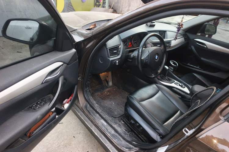 Used BMW X1 2013 sDrive18i Fashion Model Driver Seat