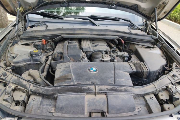 Used BMW X1 2013 sDrive18i Fashion Model Engine Bay