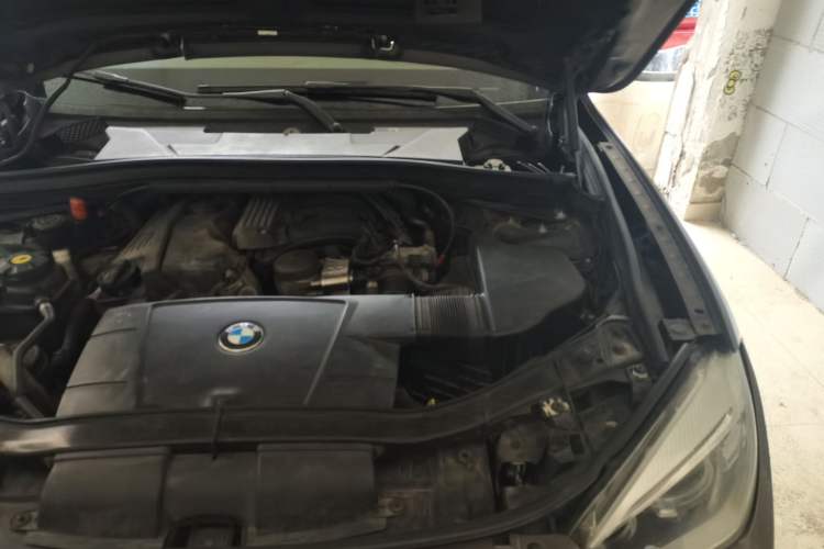 Used BMW X1 2013 sDrive18i Leading Model Engine Bay Left