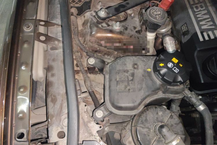 Used BMW X1 2013 sDrive18i Leading Model Engine Bay Right