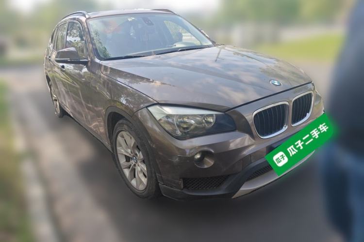 Used BMW X1 2013 sDrive18i Fashion Model Front Right 45 Deg