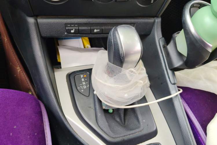 Used BMW X1 2013 sDrive18i Fashion Model Gear Lever