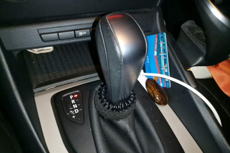 Used BMW X1 2013 sDrive18i Fashion Model Gear Lever