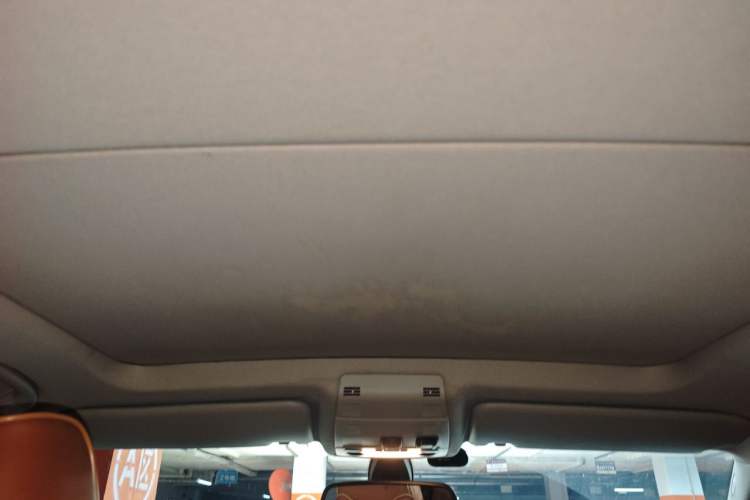 Used BMW X1 2013 sDrive18i Leading Model Headliner