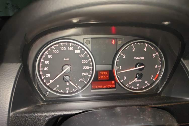 Used BMW X1 2013 sDrive18i Leading Model Instrument Cluster