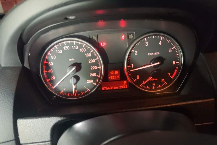 Used BMW X1 2013 sDrive18i Fashion Model Instrument Cluster