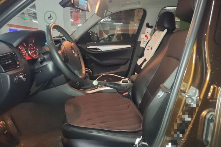 Used BMW X1 2013 sDrive18i Fashion Model Left Front Seat
