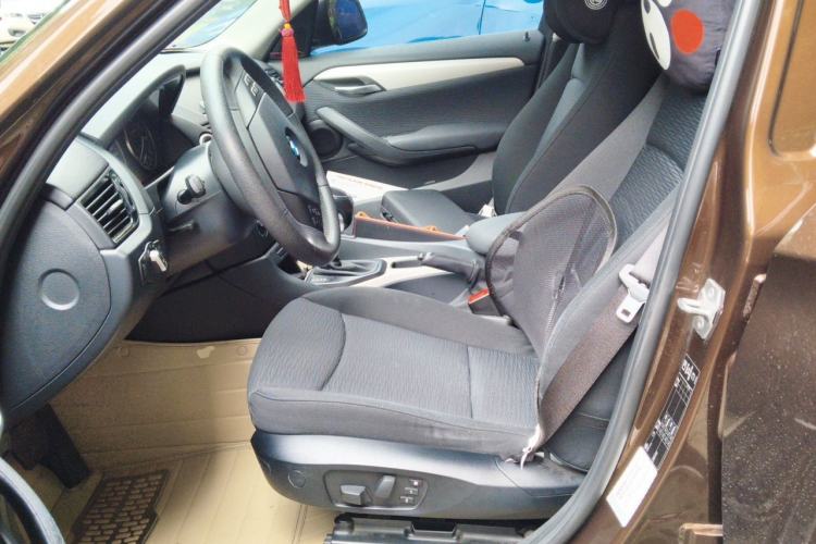 Used BMW X1 2013 sDrive18i Fashion Model Left Front Seat