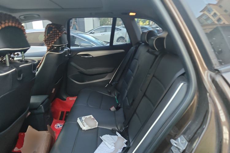 Used BMW X1 2013 sDrive18i manual model Left Rear Seat