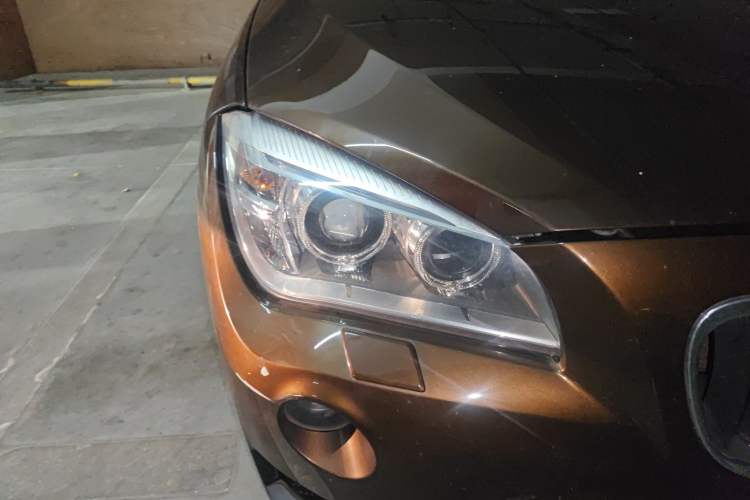 Used BMW X1 2013 sDrive18i Leading Model Right Front Headlight