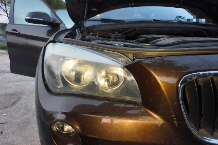 Used BMW X1 2013 sDrive18i Fashion Model Right Front Headlight