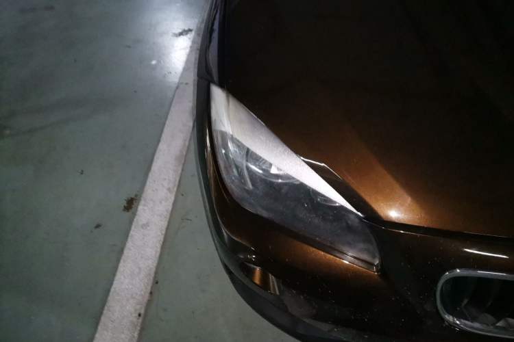 Used BMW X1 2013 sDrive18i Fashion Model Right Front Headlight