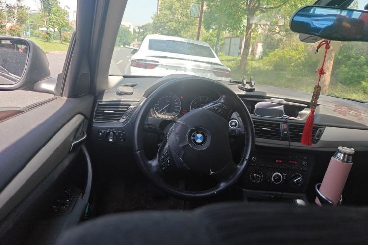 Used BMW X1 2013 sDrive18i Fashion Model Steering Wheel