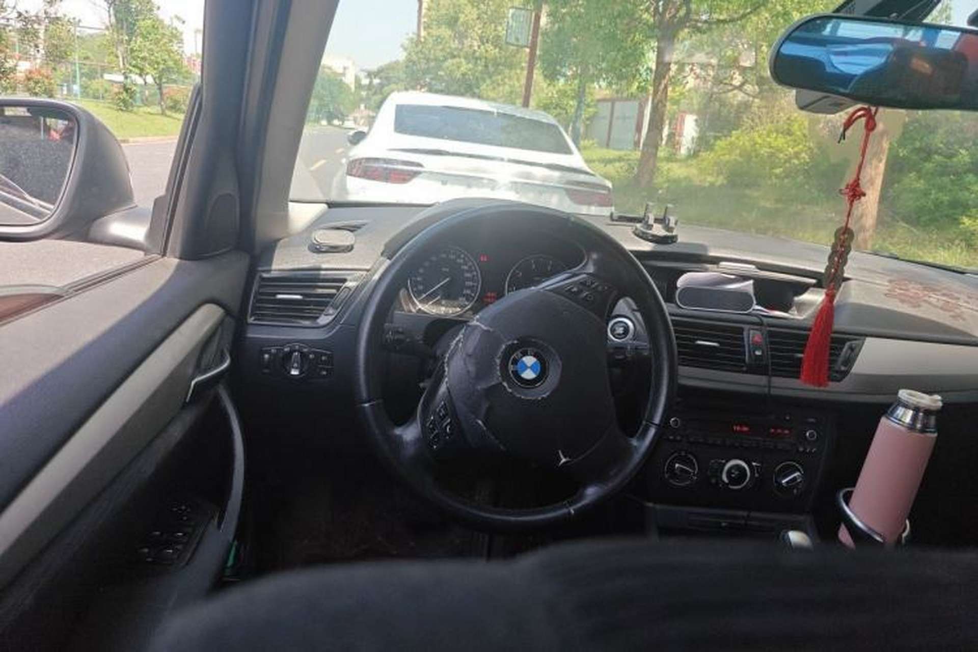 Used BMW X1 2013 sDrive18i Fashion Model Steering Wheel