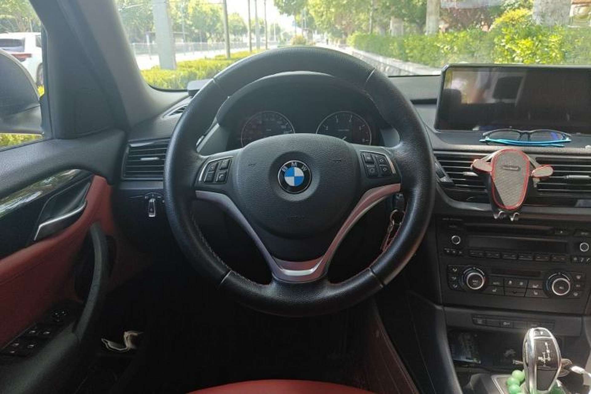 Used BMW X1 2013 sDrive20i Sports Design Package Steering Wheel