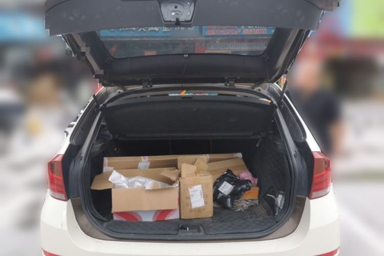 Used BMW X1 2013 sDrive18i Leading Model Trunk