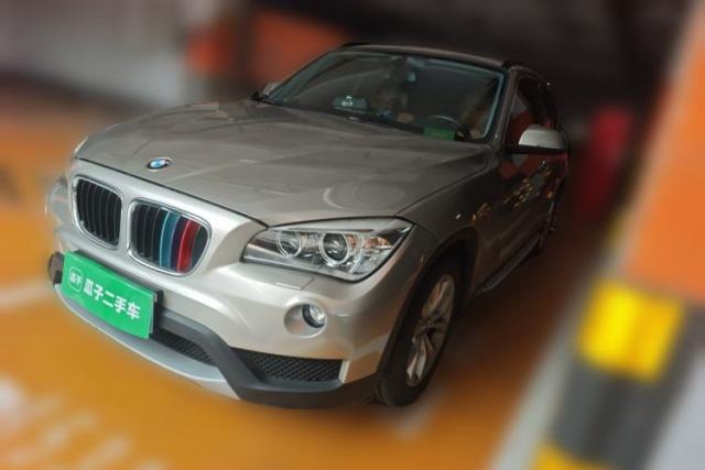 BMW X1 2013 sDrive18i Leading Model с пробегом