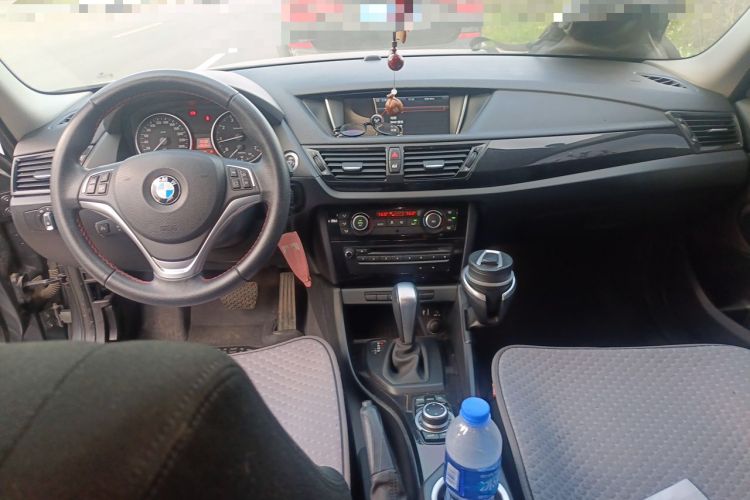 Used BMW X1 2013 sDrive18i Sport Design Package Center Console