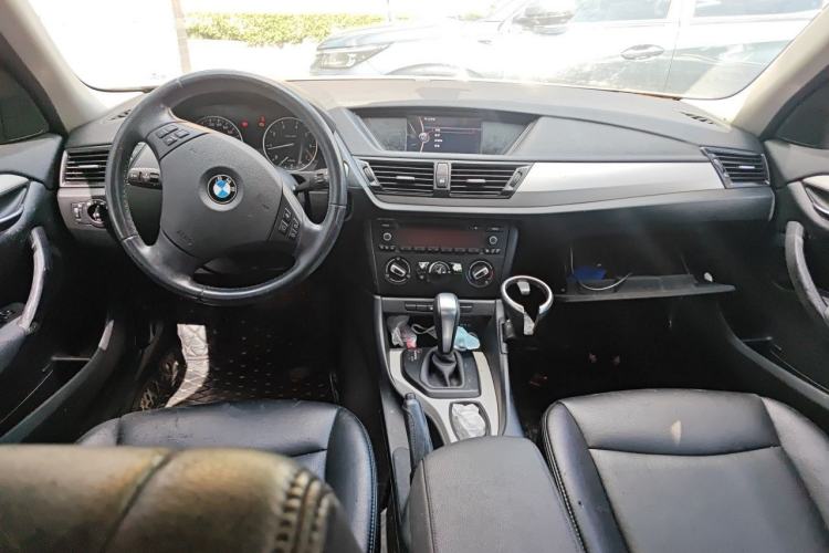 Used BMW X1 2013 sDrive18i Fashion Model Center Console