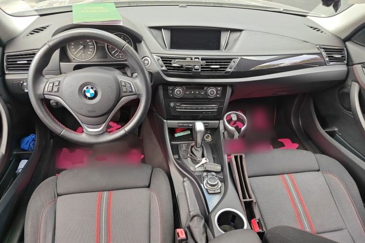 Used BMW X1 2013 sDrive18i Sport Design Package Center Console