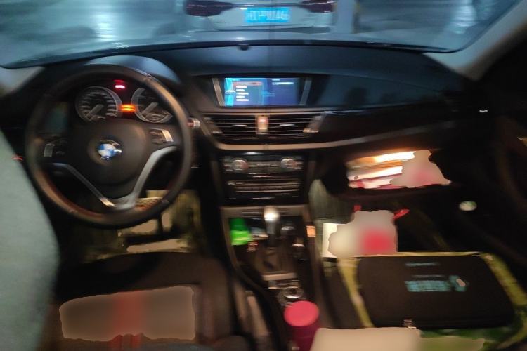Used BMW X1 2013 sDrive18i Sport Design Package Center Console