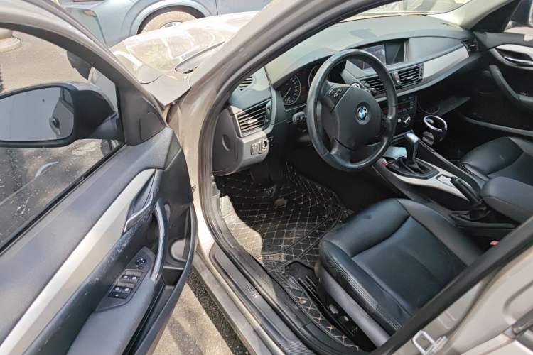 Used BMW X1 2013 sDrive18i Fashion Model Driver Seat