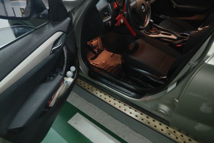 Used BMW X1 2013 sDrive18i Fashion Model Driver Seat