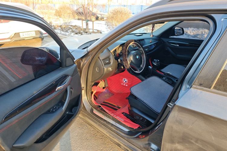 Used BMW X1 2013 sDrive18i Sport Design Package Driver Seat