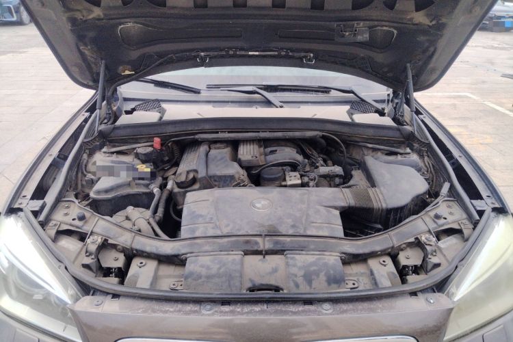 Used BMW X1 2013 sDrive18i Leading Model Engine Bay