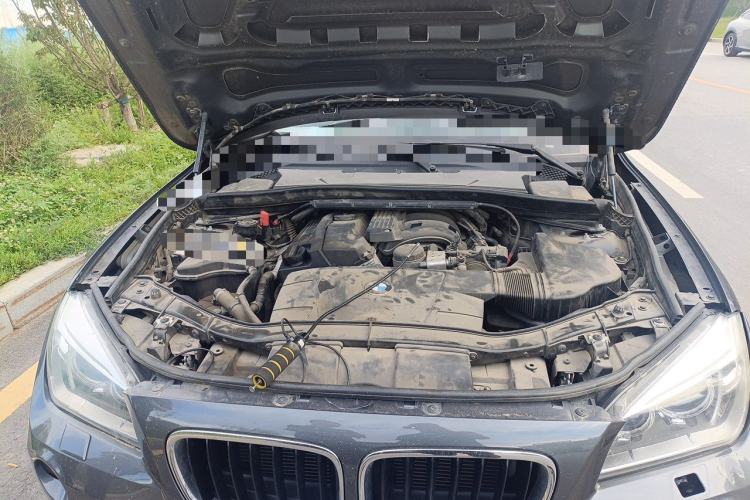 Used BMW X1 2013 sDrive18i Sport Design Package Engine Bay
