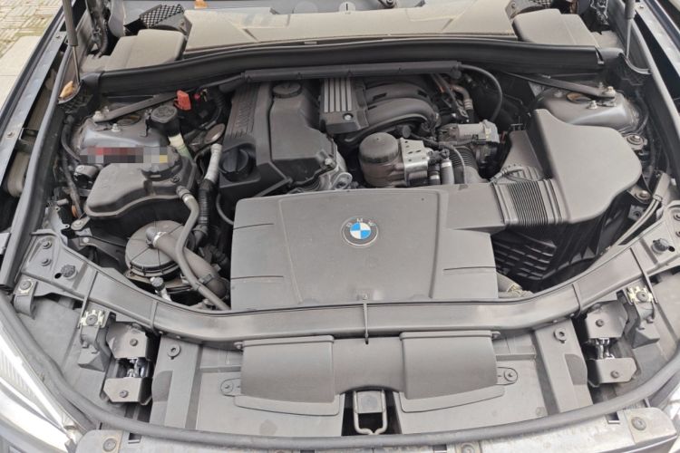 Used BMW X1 2013 sDrive18i Sport Design Package Engine Bay